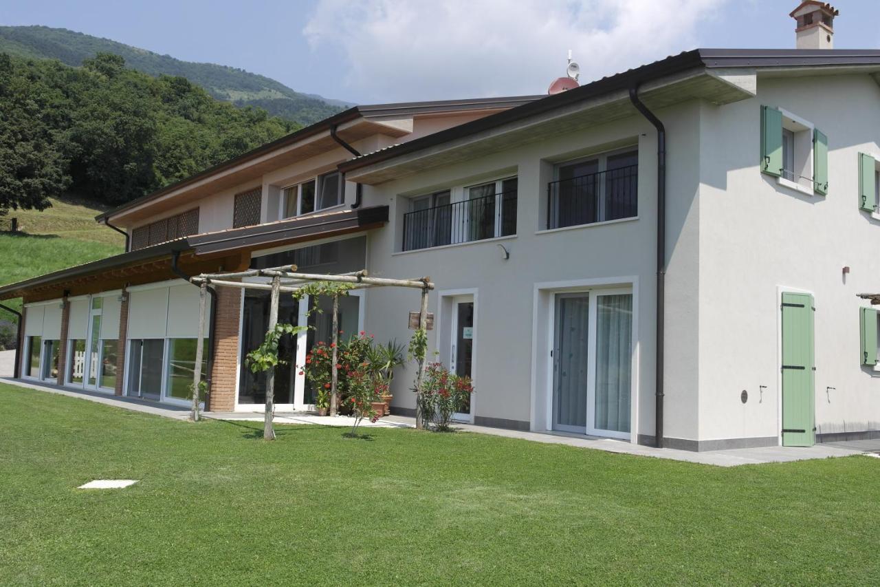 Agriturismo Fattoria Monte Baldo Vista Lago Caprino Veronese Exterior foto